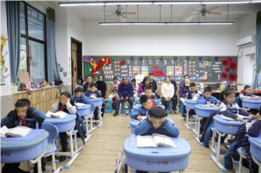 在郡华，看见教育美好的样子